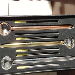 Ink Heart shape Pen's